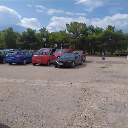 アパート House Gorica シベニク