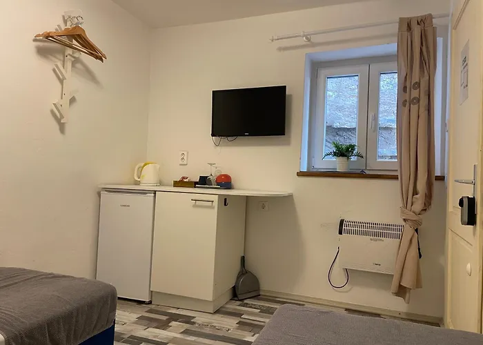 House Gorica シベニク